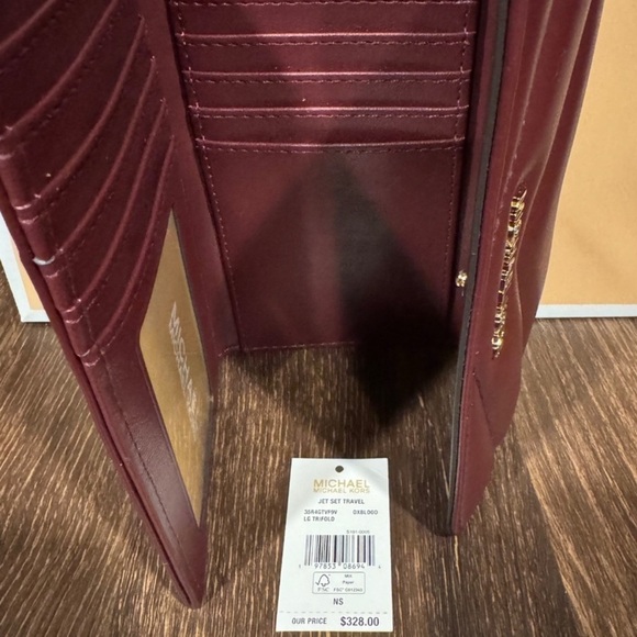 MICHAEL KORS Burgundy Wallet - Picture 7 of 7